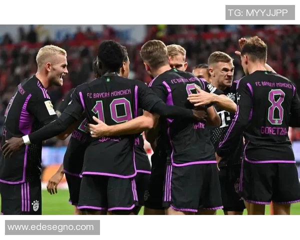 足球巨星们齐聚一堂向鸡哥致敬共同回忆辉煌岁月与不屈精神 足球巨星们齐聚一堂向鸡哥致敬共同回忆辉煌岁月与不屈精神