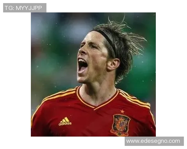 足球明星束发带时尚风潮解析与精选图片展示 足球明星束发带时尚风潮解析与精选图片展示